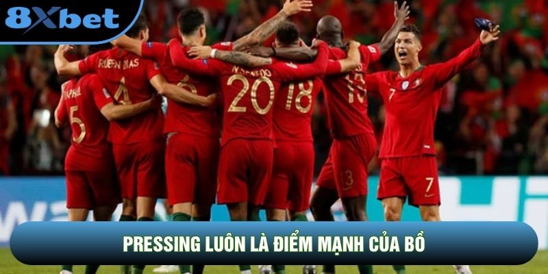 Lối đá áp sát nhanh luôn là truyền thống của Selecao châu Âu